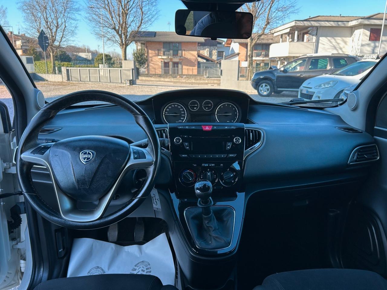 Lancia Ypsilon 1.2 69 CV 5 porte Gold - UNIPROPRIETARIO