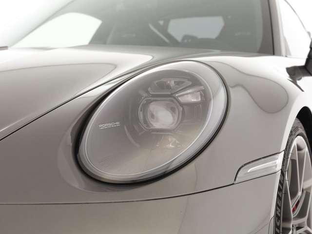 Porsche 992 coupe 4.0 gt3 auto