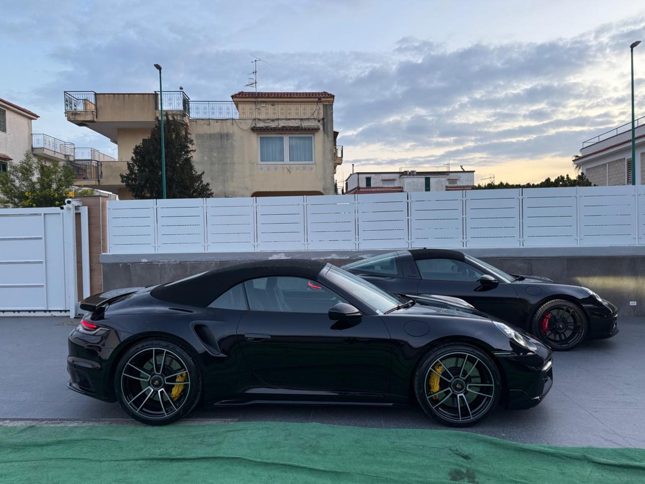 Porsche 911 Turbo Cabriolet 581cv - PACK LUX