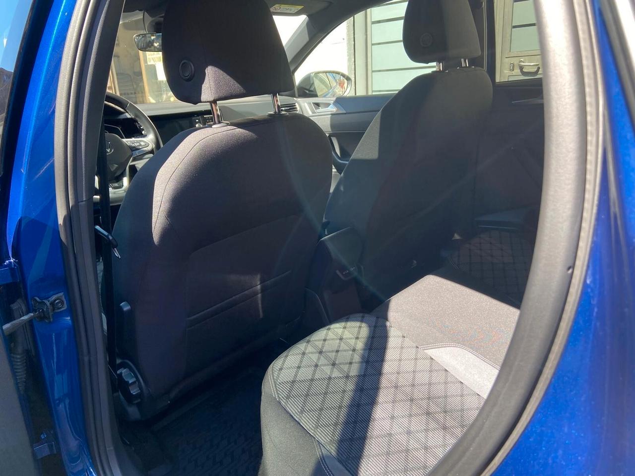 Volkswagen Taigo 1.0 TSI 110 CV R-Line Garanzia Ufficiale