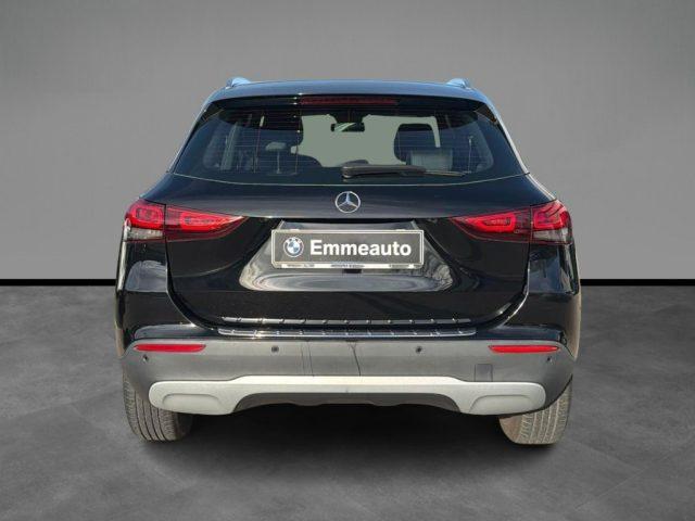 MERCEDES-BENZ GLA 180 d Automatic Sport