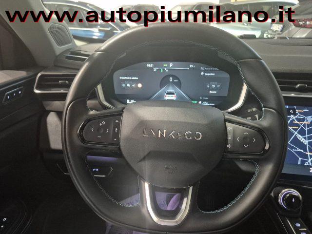 LYNK & CO 01 PHEV