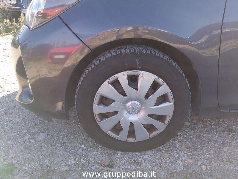 Toyota Yaris III 2015 Benzina 5p 1.0