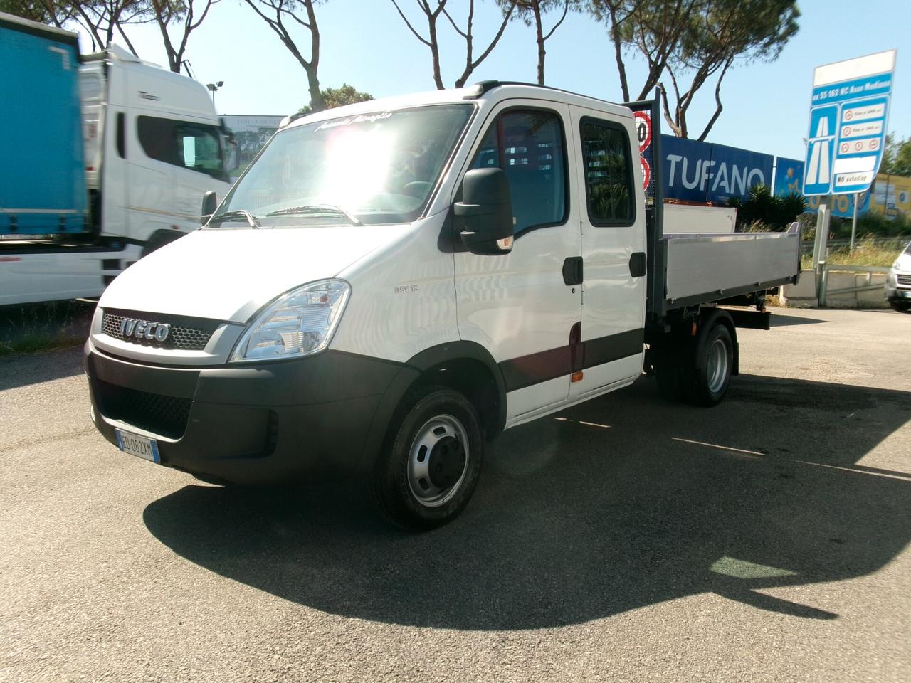 Iveco Daily 35C15 3000 150CV DOP CABINA 7POSTI RIBALTABILE TRILATERALE