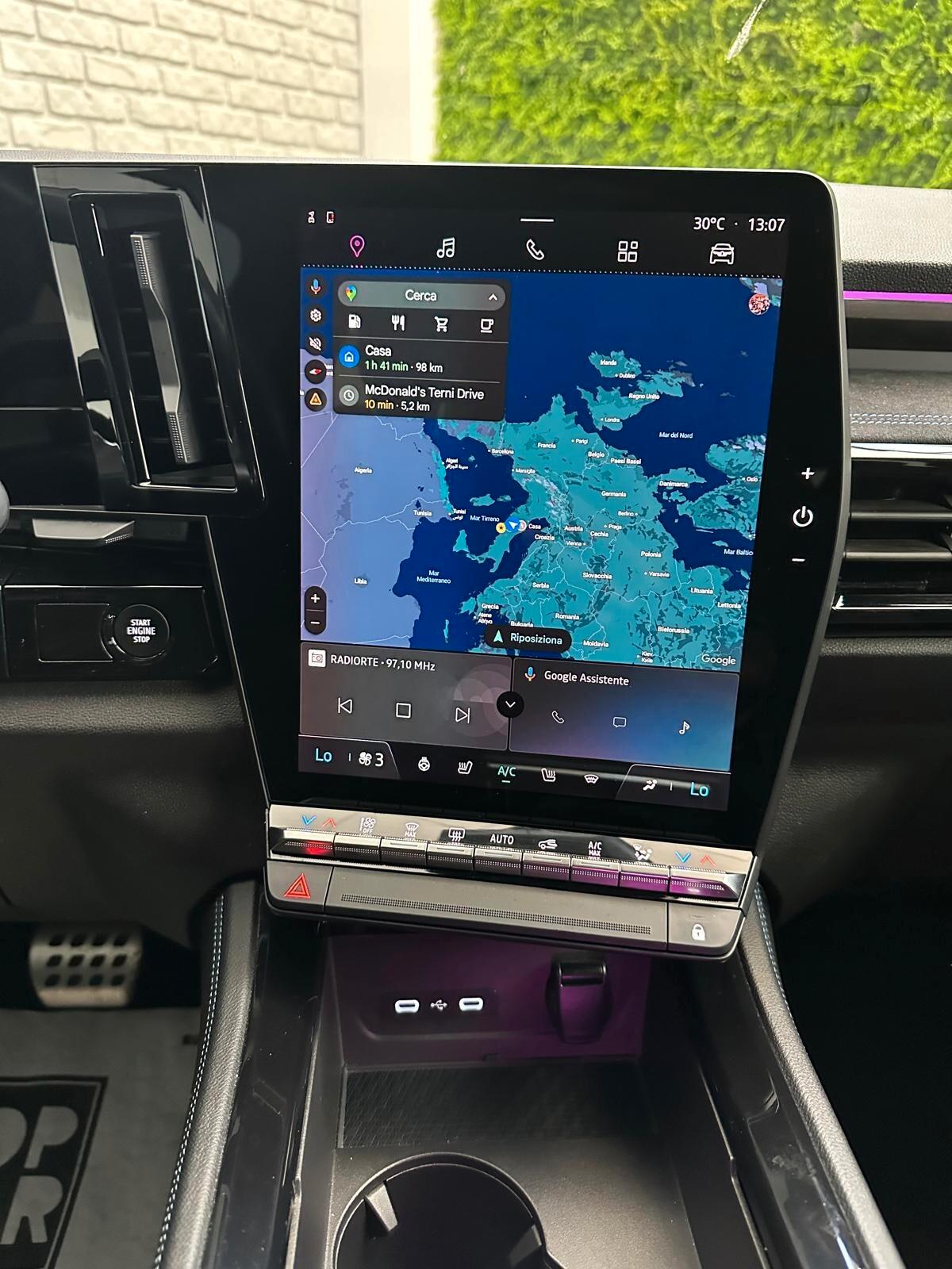 Renault Austral Full Hybrid E-Tech 200 CV Iconic Esprit Alpine