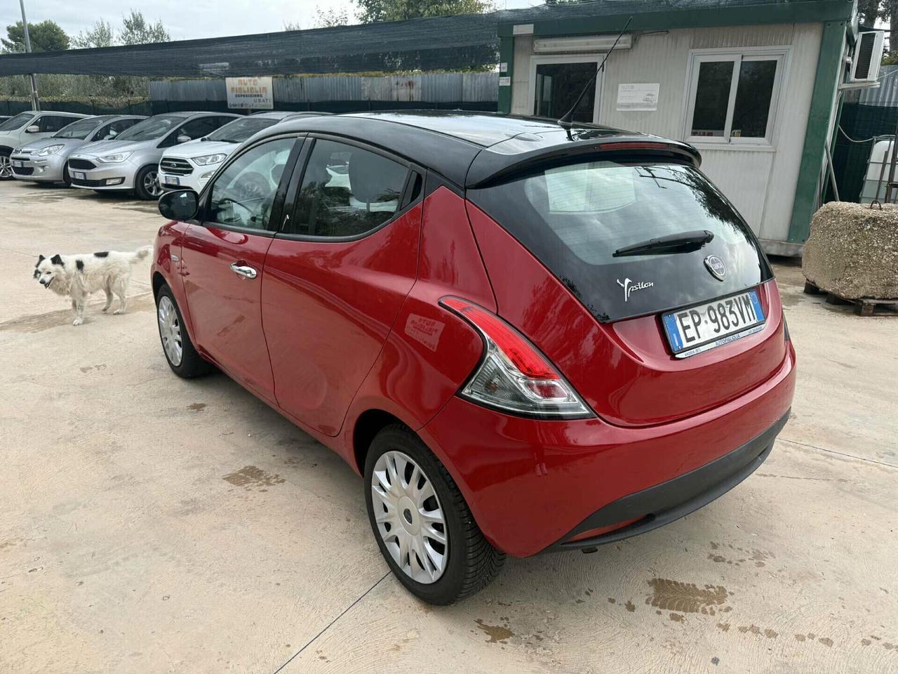 Lancia Ypsilon 1.2 69 69.000km **NEOP OK** 2013