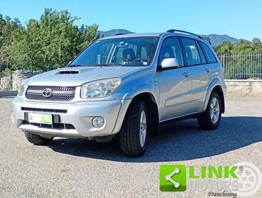 TOYOTA RAV 4 MY23 RAV4 2.0 Tdi D-4D cat 5 porte Sol