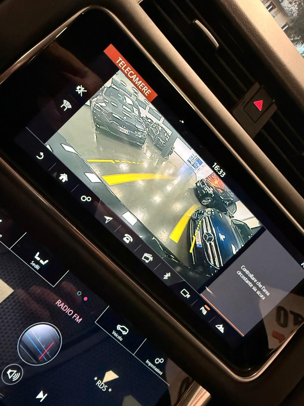 Land Rover Range Sport 3.0D l6 249 CV HSE Dynamic Stealth