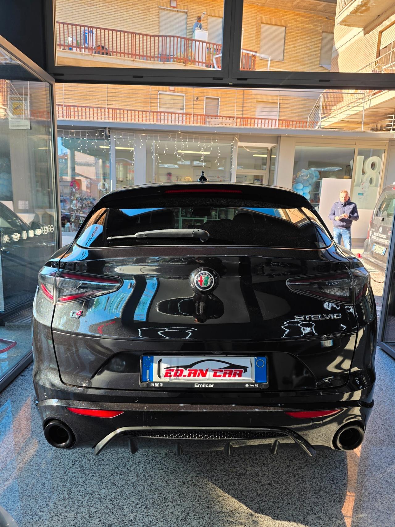 Alfa Romeo Stelvio 2.2 Turbodiesel 210 CV AT8 Q4 Veloce