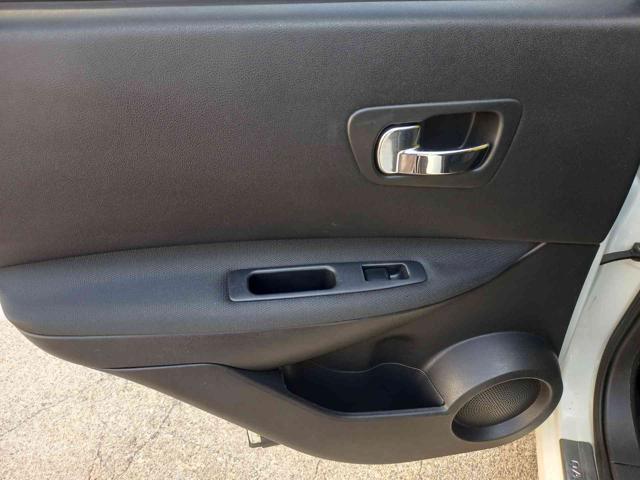 NISSAN Qashqai 2.0 dCi DPF Visia 4x4 tetto panoramico