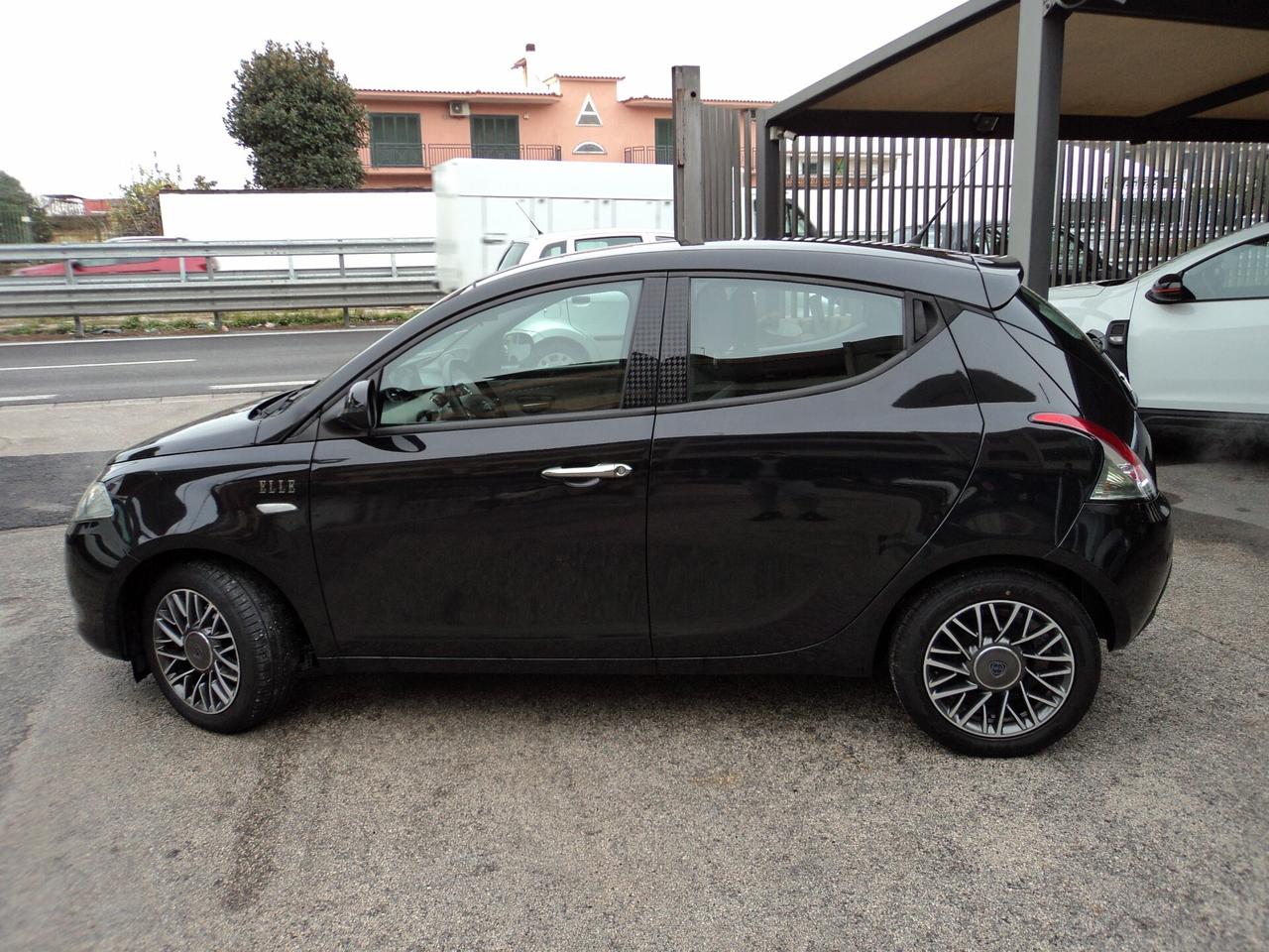 Lancia Ypsilon 1.2 69 CV 5 porte Elle