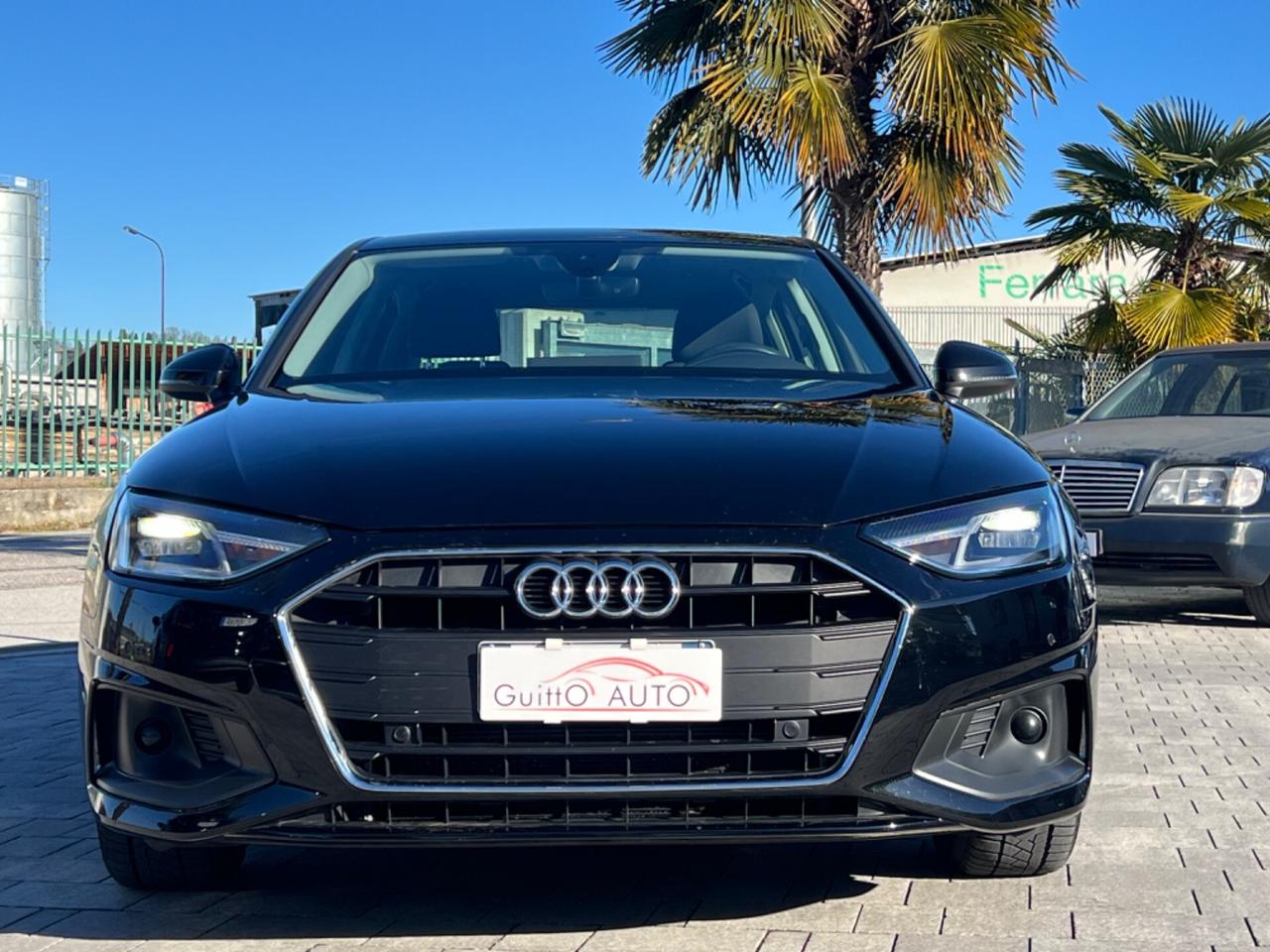 Audi A4 40 TDI S tronic Berlina FINANZIABILE