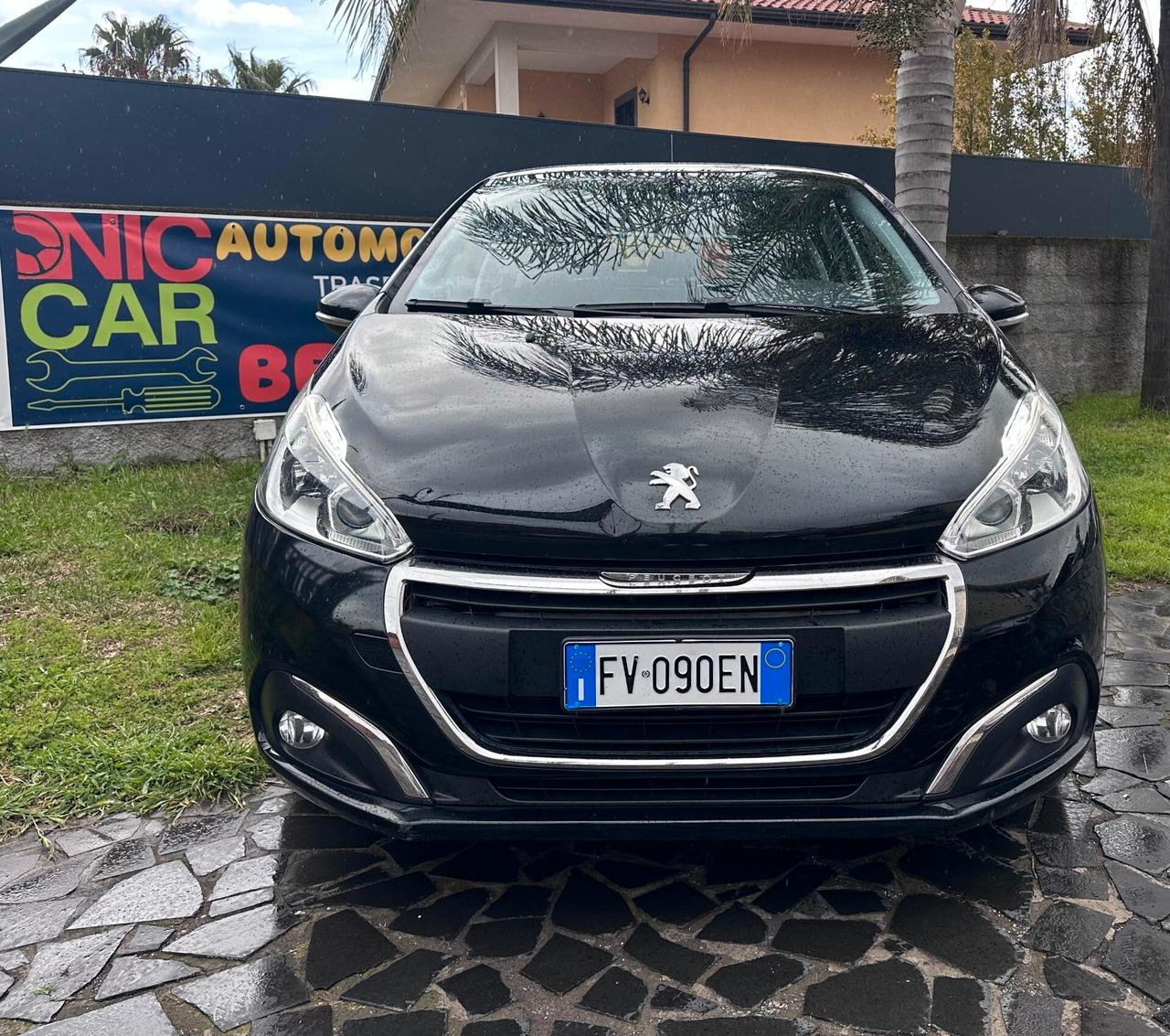 Peugeot 208 BlueHDi 120 S&S 5 porte GT Line