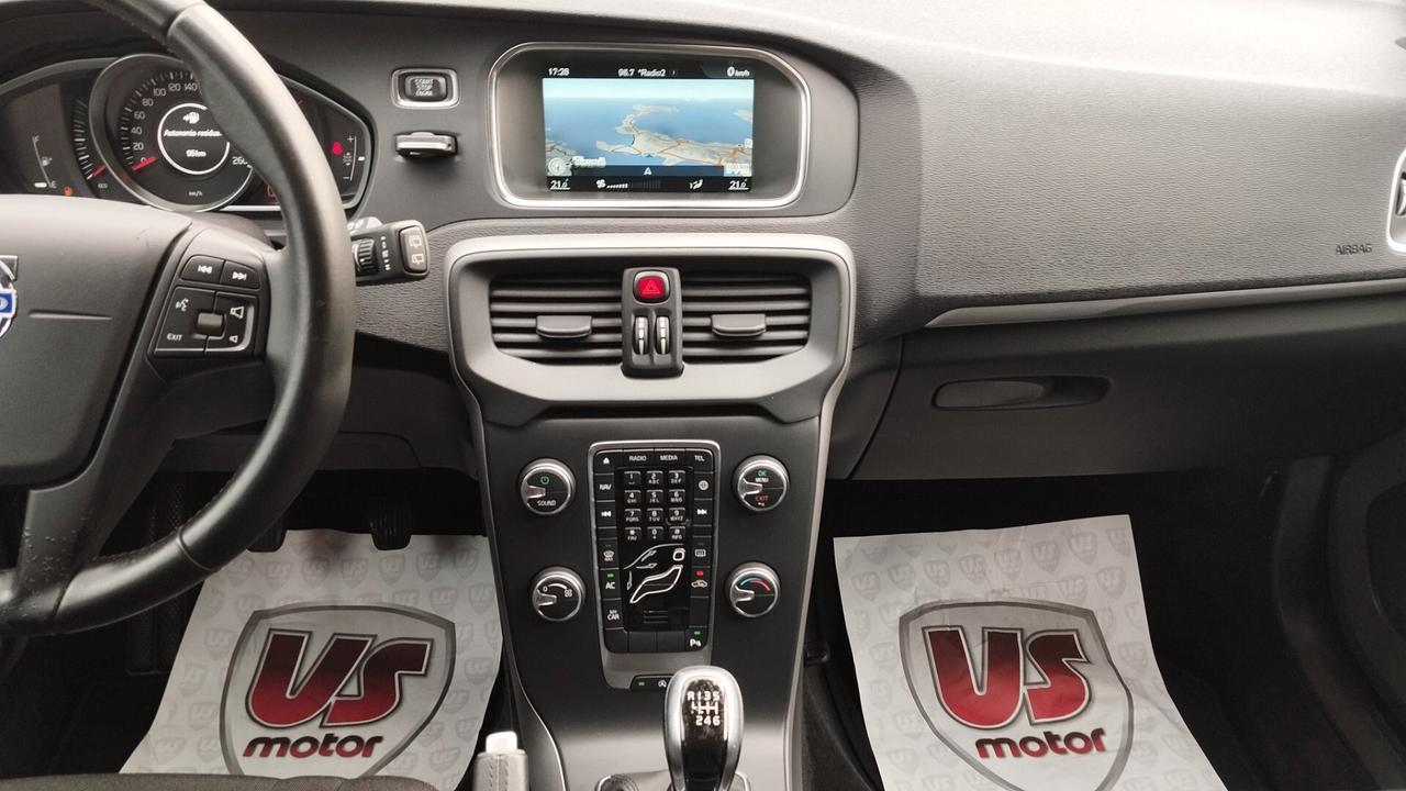 VOLVO V40 1.6 DIESEL NAVI-GARANZIA FULL