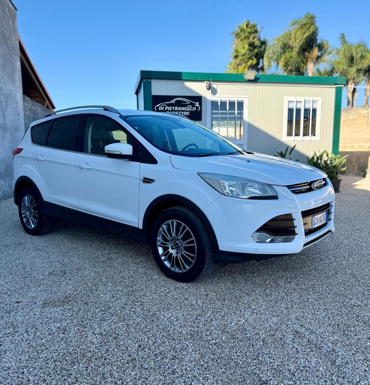 Ford Kuga 2.0 TDCI 140 CV 2WD gancio traino