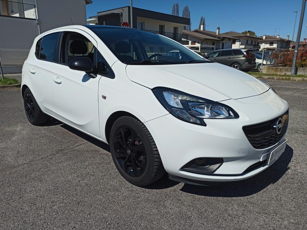 Opel Corsa 1.4 90CV GPL Tech 5 porte Black Edition