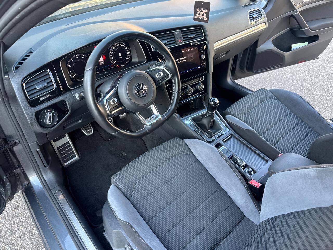Volkswagen Golf 7.5 1.4 125 CV Rline digitale 2018
