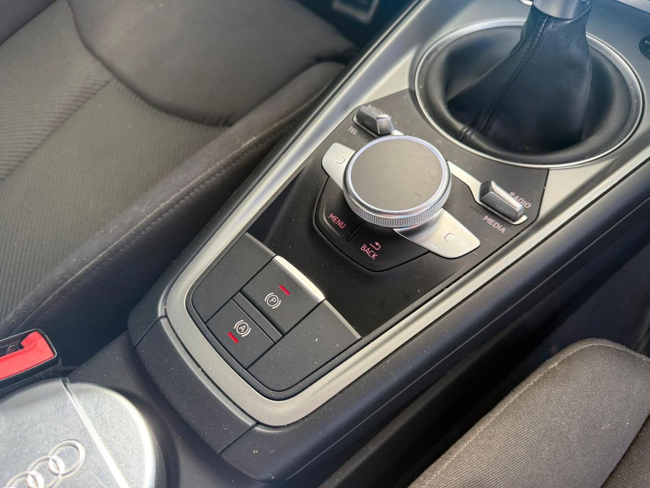 Audi TT Coupé 2.0 TFSI S line