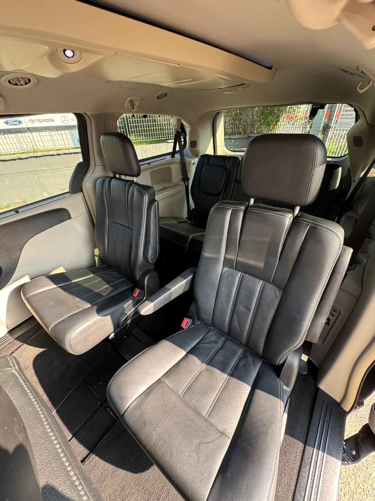 Lancia Voyager 2.8 Turbodiesel Platinum 163 CV