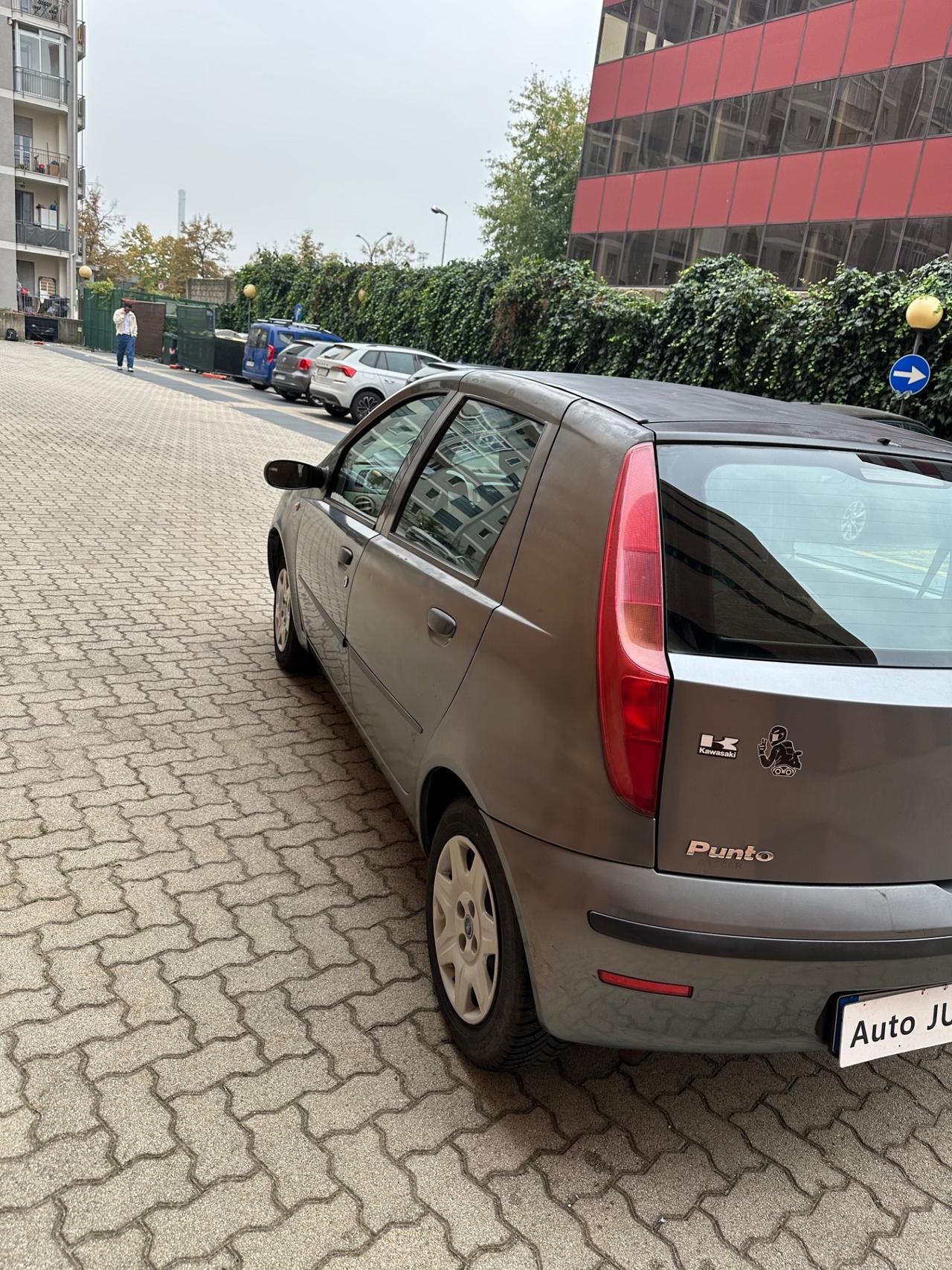 Fiat Punto 1.2i cat 5 porte EL