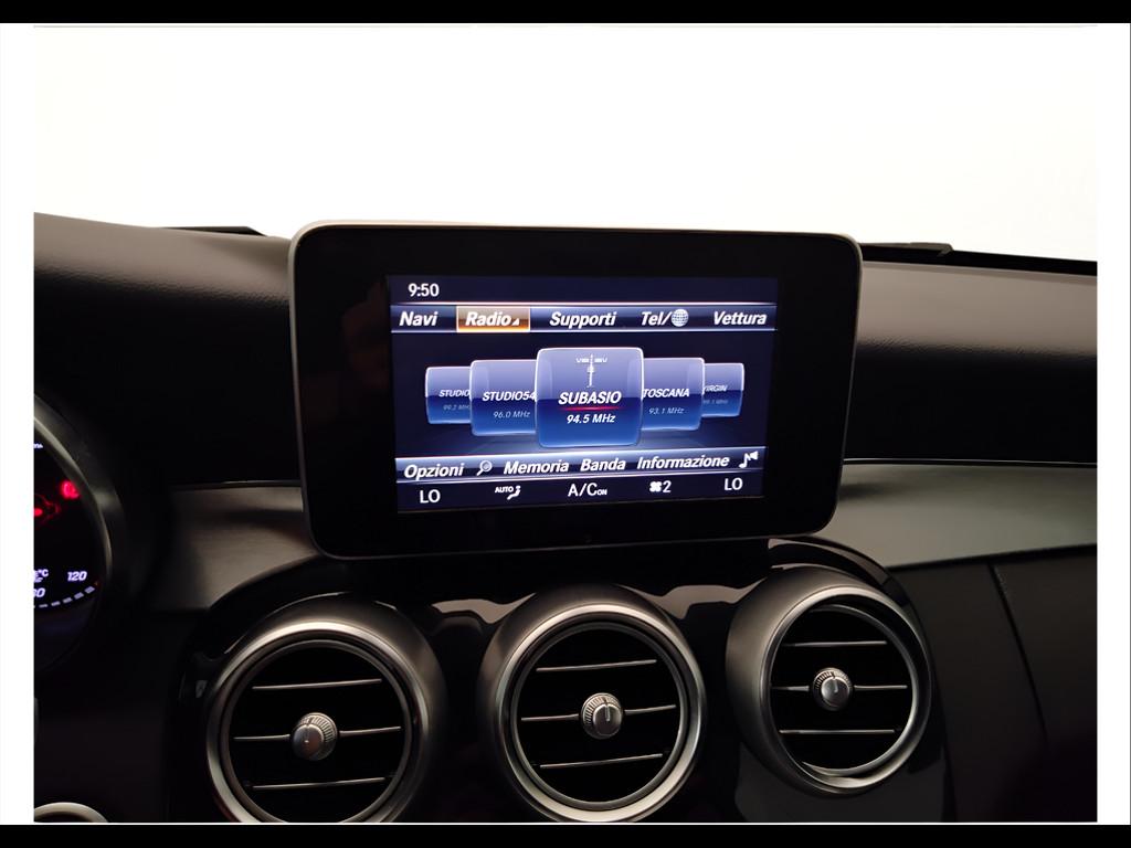 Mercedes-Benz Classe C-C205 2016 Coupe - C Coupe 220 d Premium 4matic auto