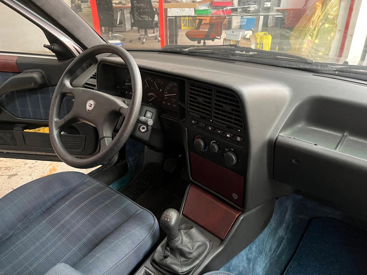 Lancia Thema 2.0 i.e. cat UNICO PROPRIETARIO 4.600KM ORIGINALI!!!