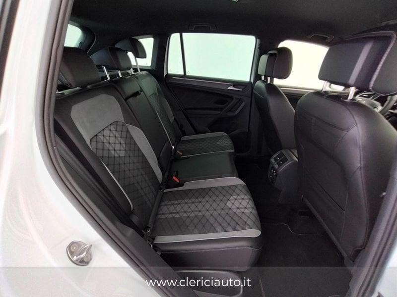 Volkswagen Tiguan 1.5 TSI 150 CV DSG ACT R-Line