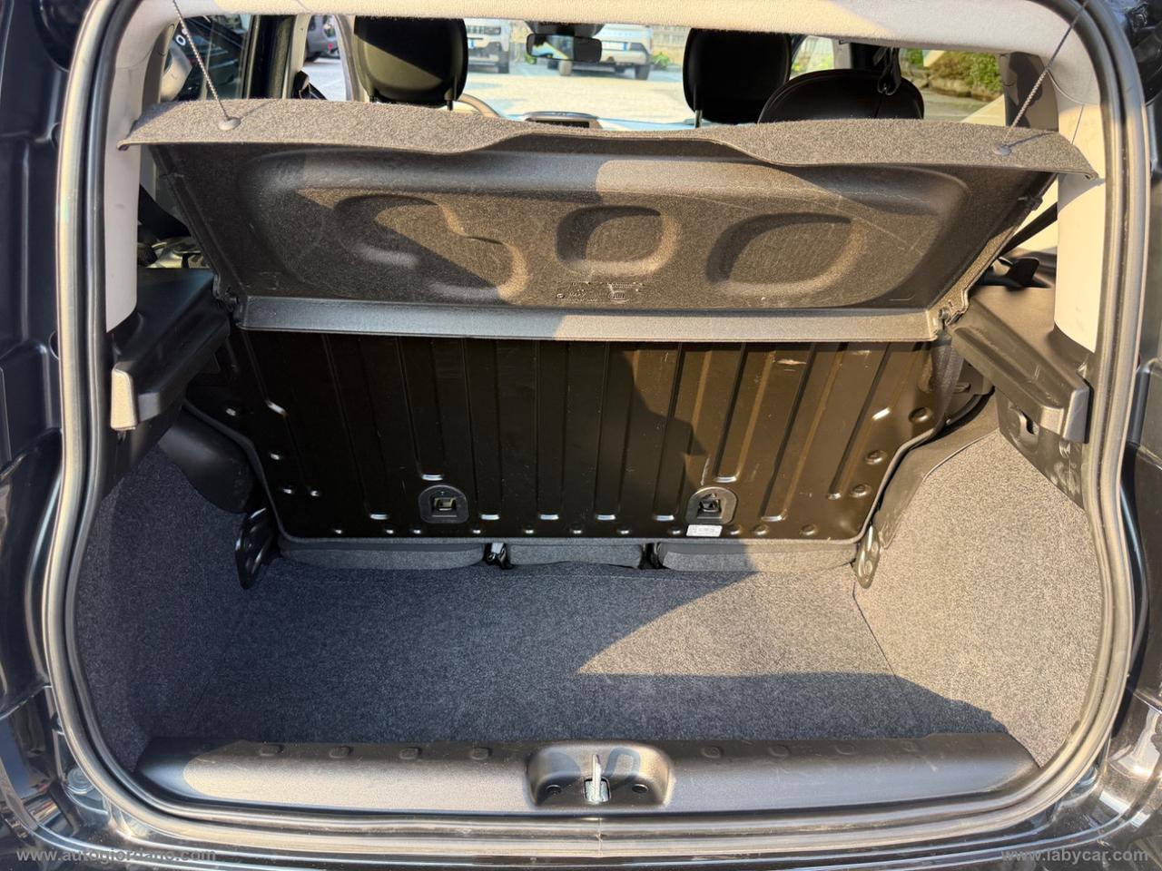 FIAT Panda 1.0 FireFly S&S Hybrid PACK CROSS