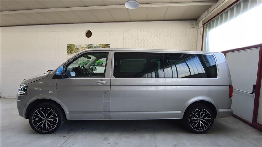 Volkswagen T5 Caravelle 2.0 BiTDI 180CV DSG Comfortline