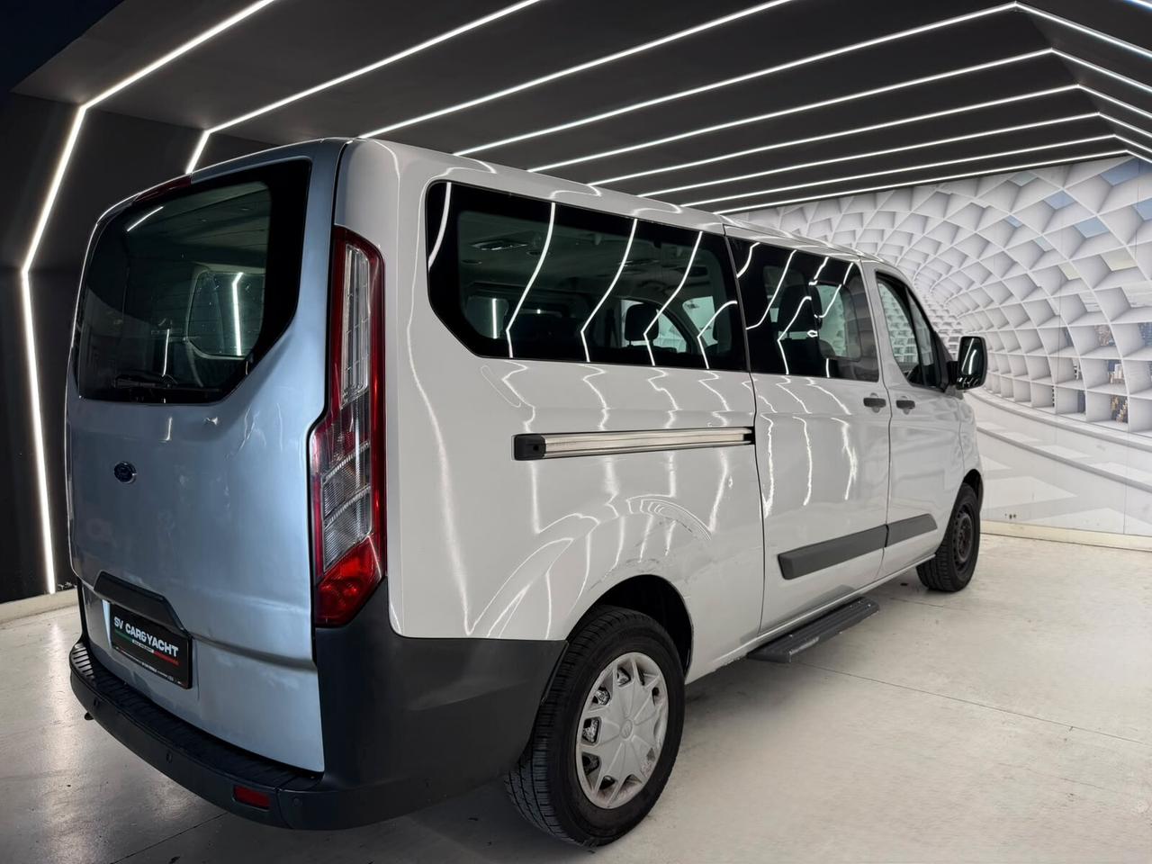 Ford Tourneo Custom 2.0 TDCi 130CV -KM CERTIFICATI-PERMUTE-12 MESI GARANZIA
