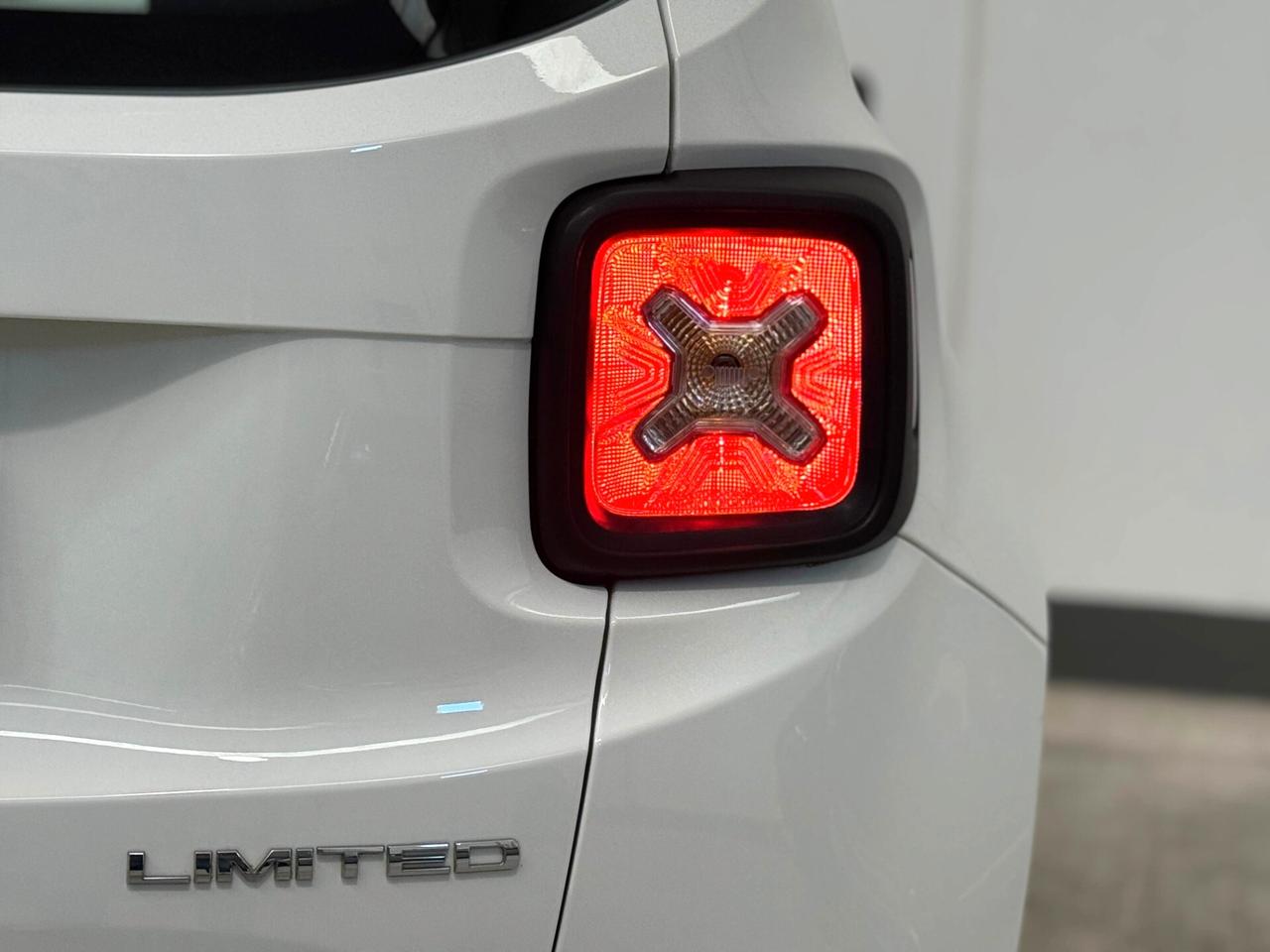 Jeep Renegade 1.3 T4 190CV PHEV 4xe AT6 Limited