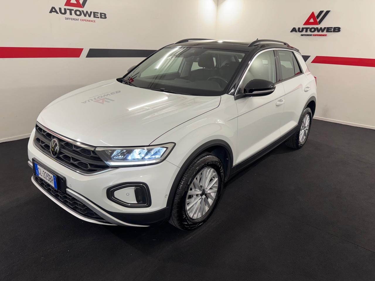 Volkswagen T-Roc 1.5 TSI *150 CV*SOLO 59900 KM* tagliandi certificati VOLKSWAGEN