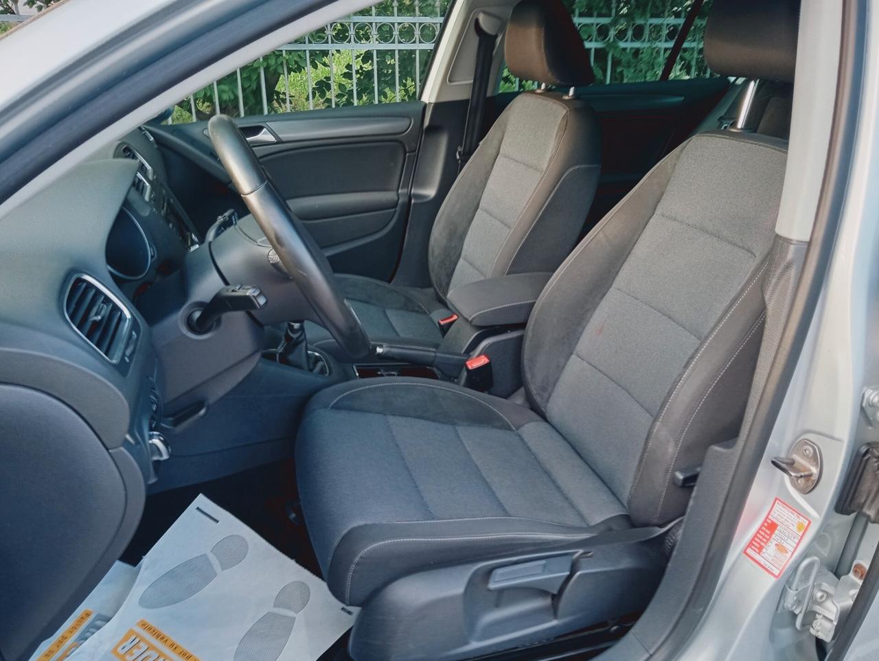 Volkswagen Golf 6 1.6 TDI DPF 5p. Highline