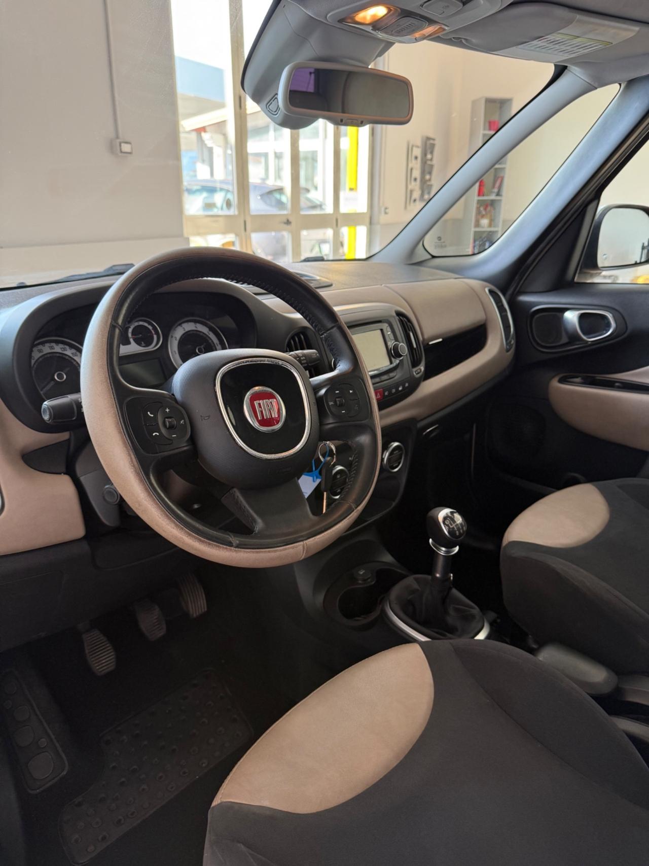 Fiat 500L 1.6 Multijet 105 CV Lounge TETTO PANORAMICO