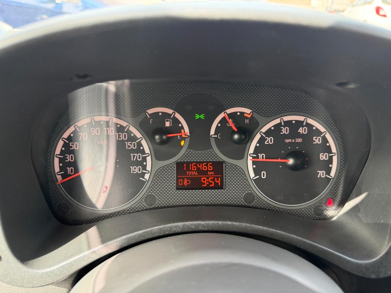 FIAT PANDA ANNO 2011 1.2 BENZINA 69 CV