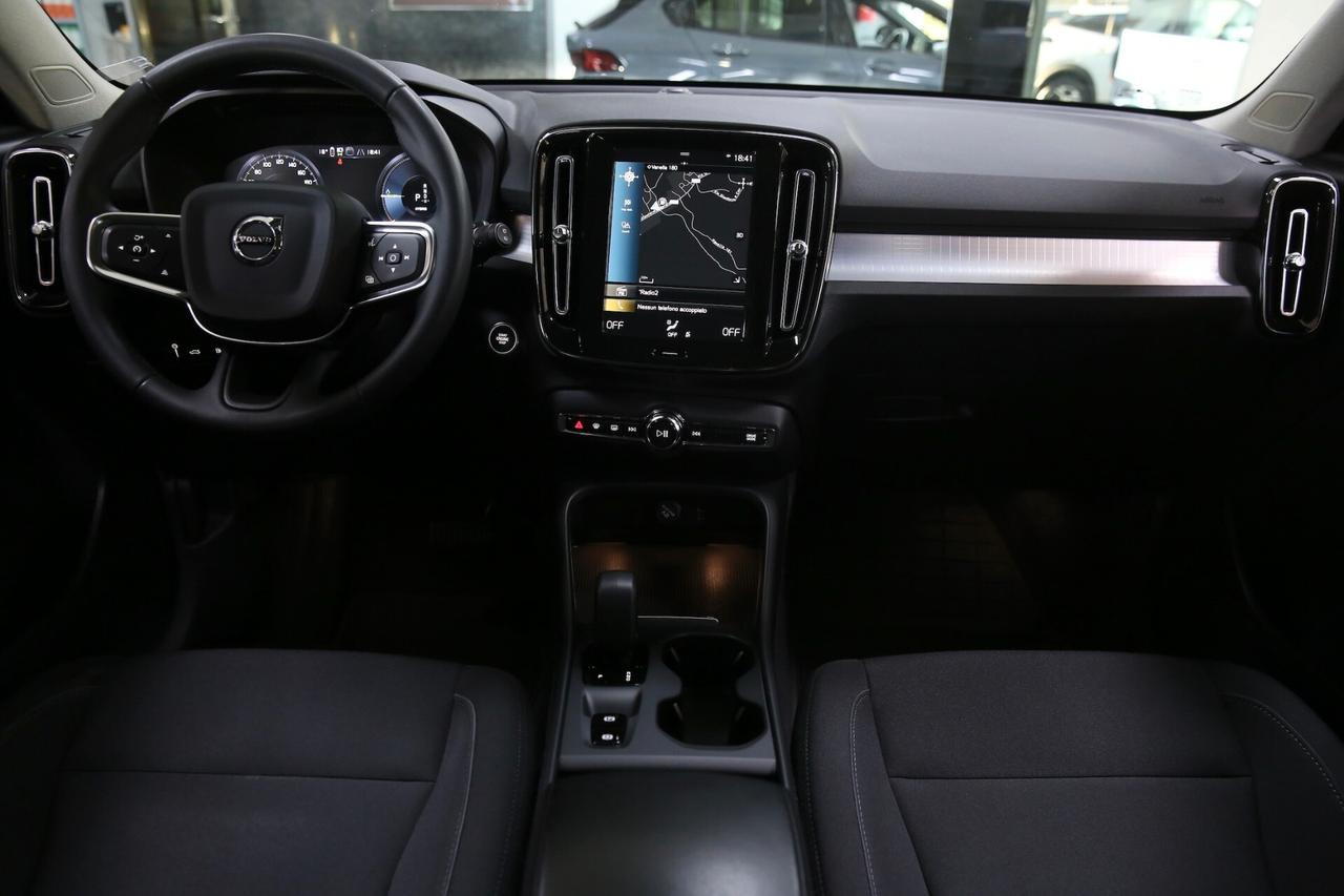 Volvo XC40 T4 Recharge Plug-in Hybrid Inscription Expression auto