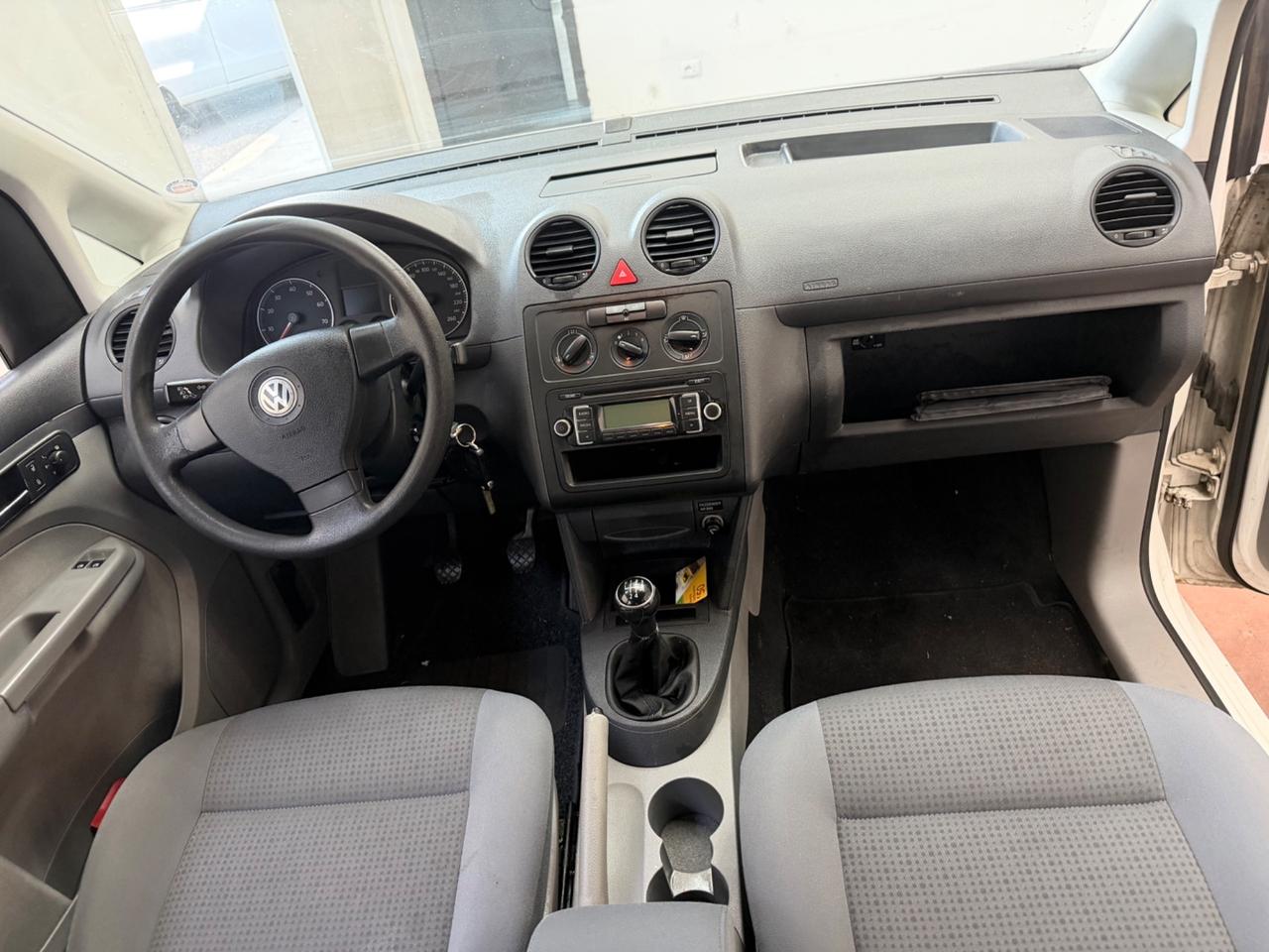 Volkswagen Caddy 1.6 BENZINA 7POSTI