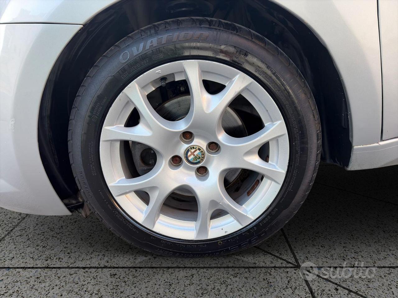 Alfa Romeo MITO 1.3 JTDm 95 cv DISTINCTIVE