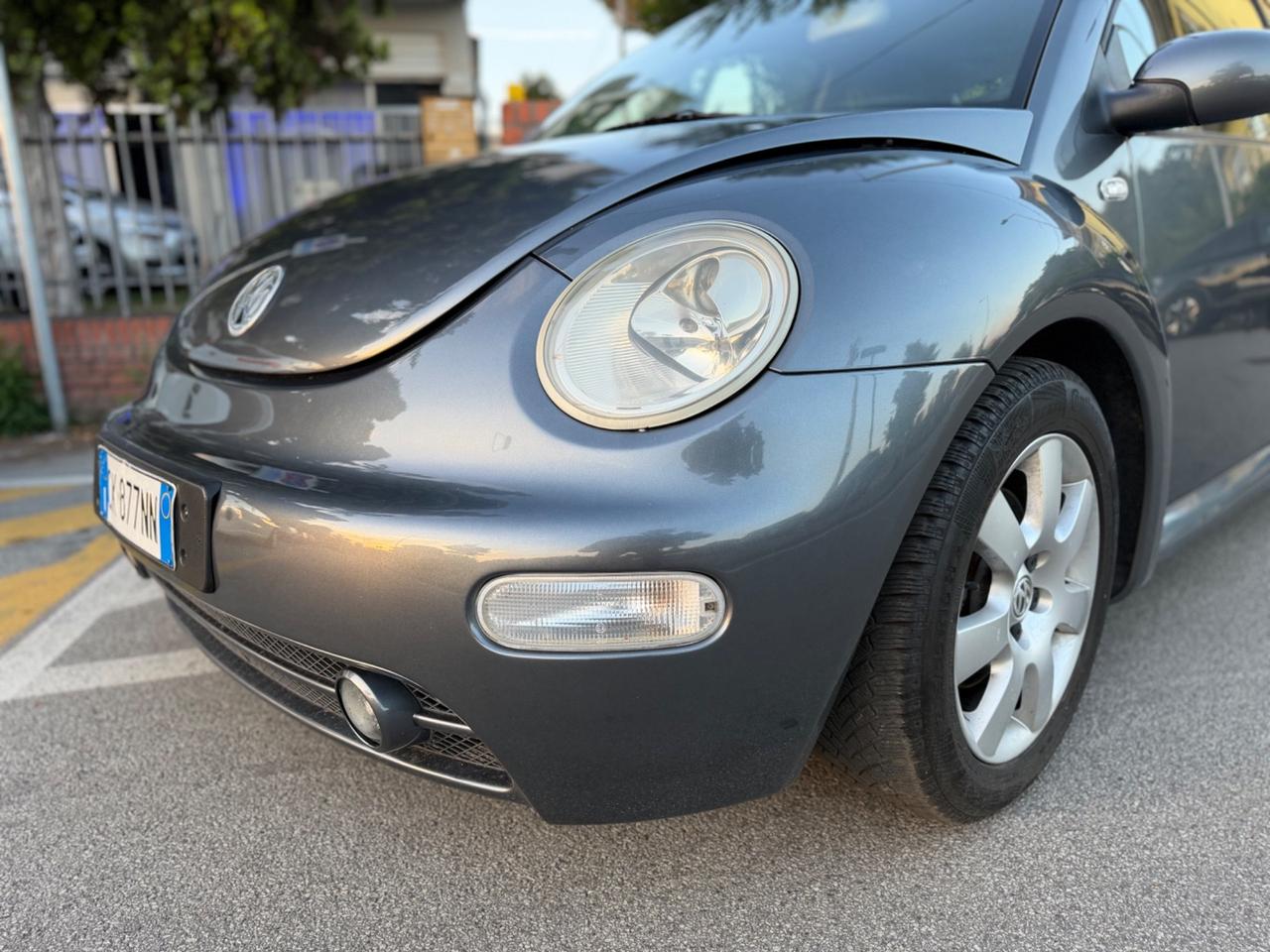 Volkswagen New Beetle 1.9 TDI 101CV