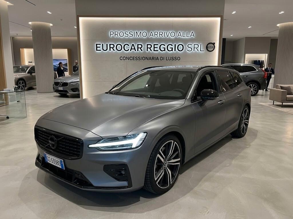 Volvo V60 2.0 B3 163CV Geartronic 8M R-design 10/2020 EURO 6D TEMP MY 21