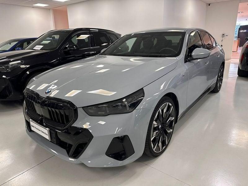 BMW Serie 5 G60 Berlina 520d 48V xdrive MSport Pro auto