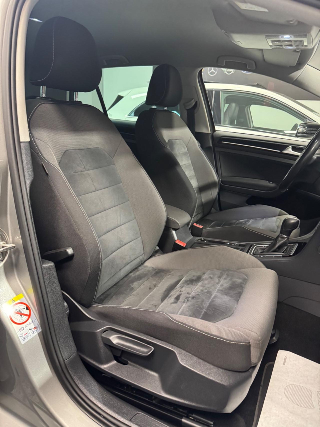 VOLKSWAGEN GOLF 1.6 TDI DSG HIGHLINE