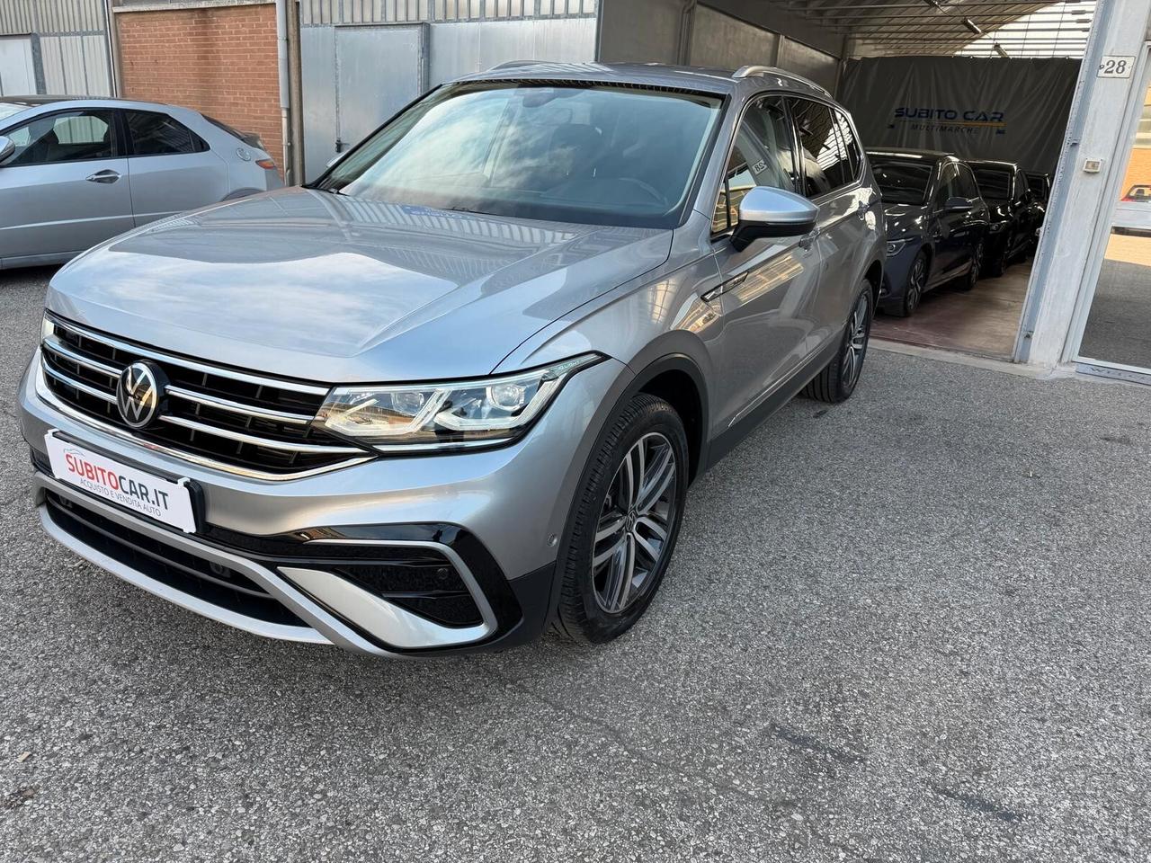 Volkswagen Tiguan Allspace 2.0 TDI SCR DSG 4MOTION Elegance 7 posti