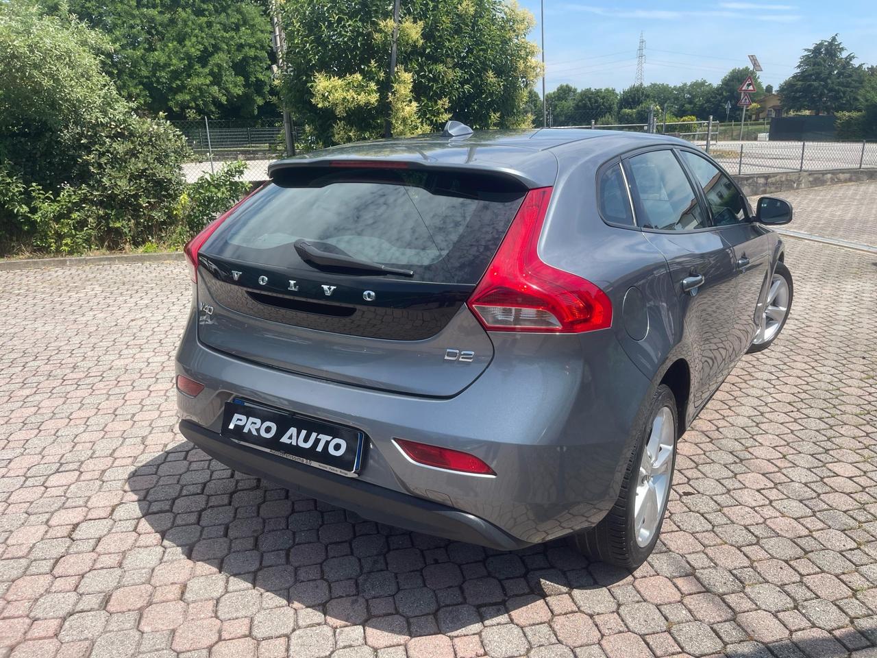 Volvo V40 D2 1.6 Momentum
