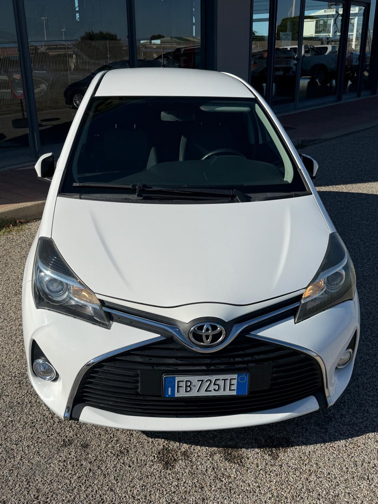 Toyota Yaris 1.0 5 porte Active