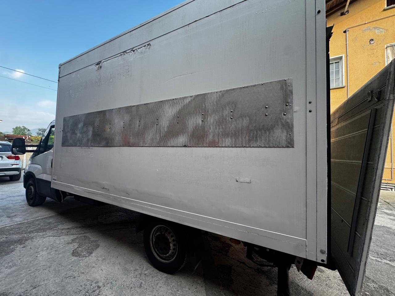 Iveco Daily 2.3 diesel, euro 6b, anno 2018