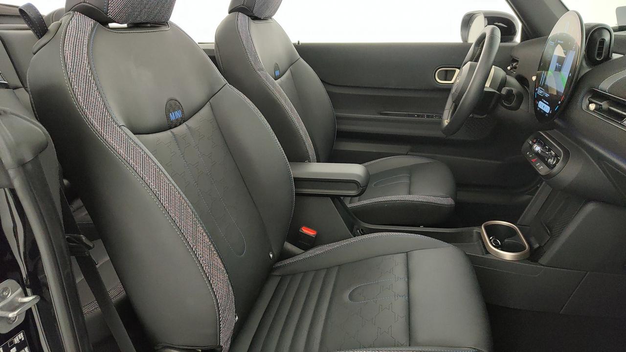 MINI Mini Cooper Cabrio F67 - Mini Cooper Cabrio 2.0 C Classic auto