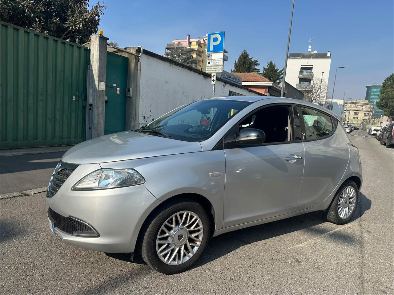 Lancia Ypsilon 1.2 69 CV GPL - euro 6