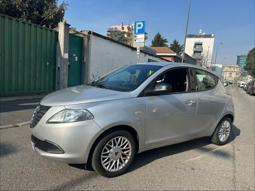 Lancia Ypsilon 1.2 69 CV GPL - euro 6