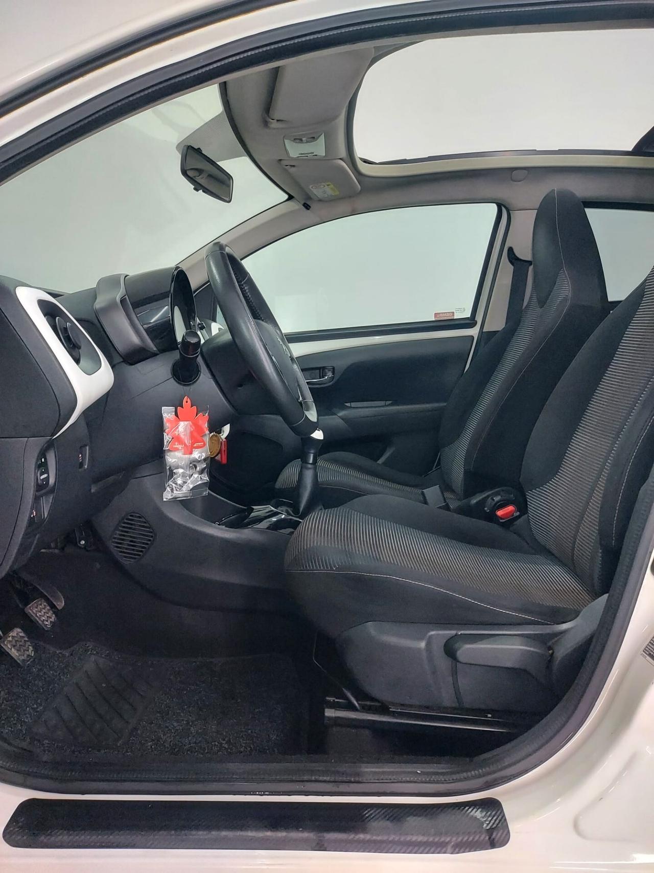 Peugeot 108 5P ALLURE TOP CABRIO